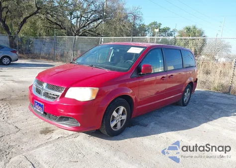 2013 Dodge Grand Caravan Sxt z USA, uszkodzony, nr VIN 2C4RDGCG1DR523262